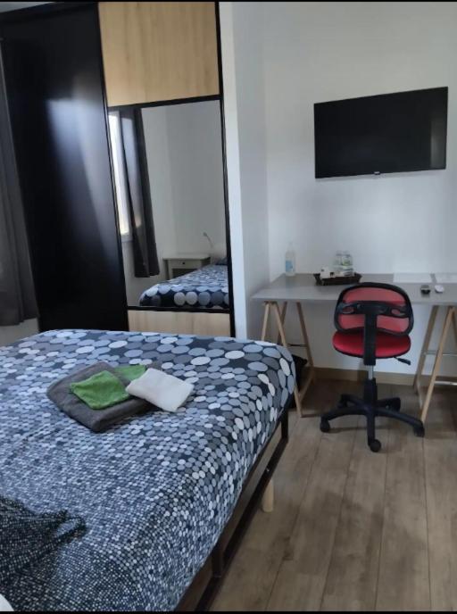 Chambre Proche N7 / A7 / Ardeche / Via-Rhona / Velo-Drome Lejlighed Livron-sur-Drôme Eksteriør billede